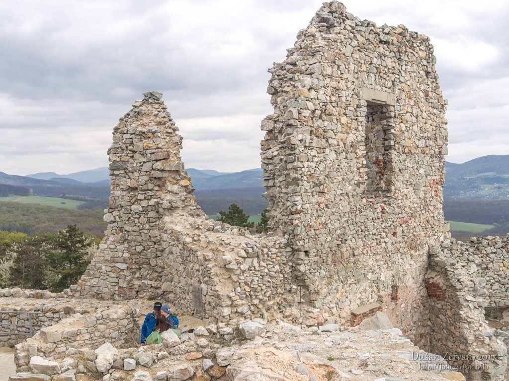 hrad Hrušov, 2017