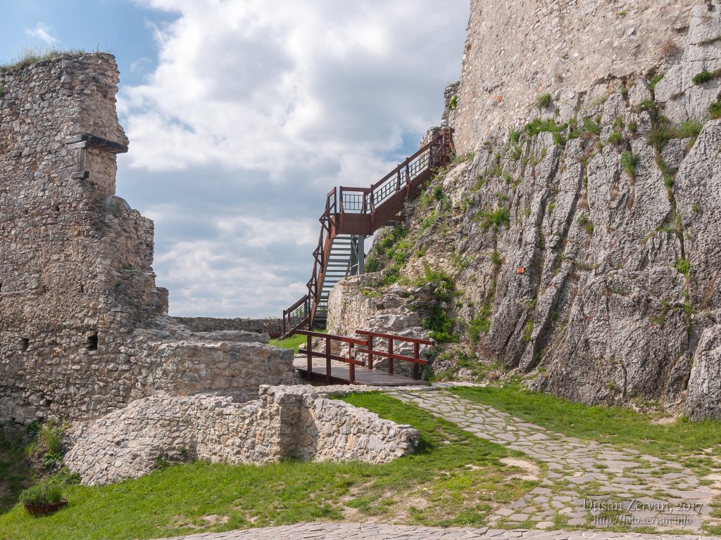 hrad Beckov, 2017